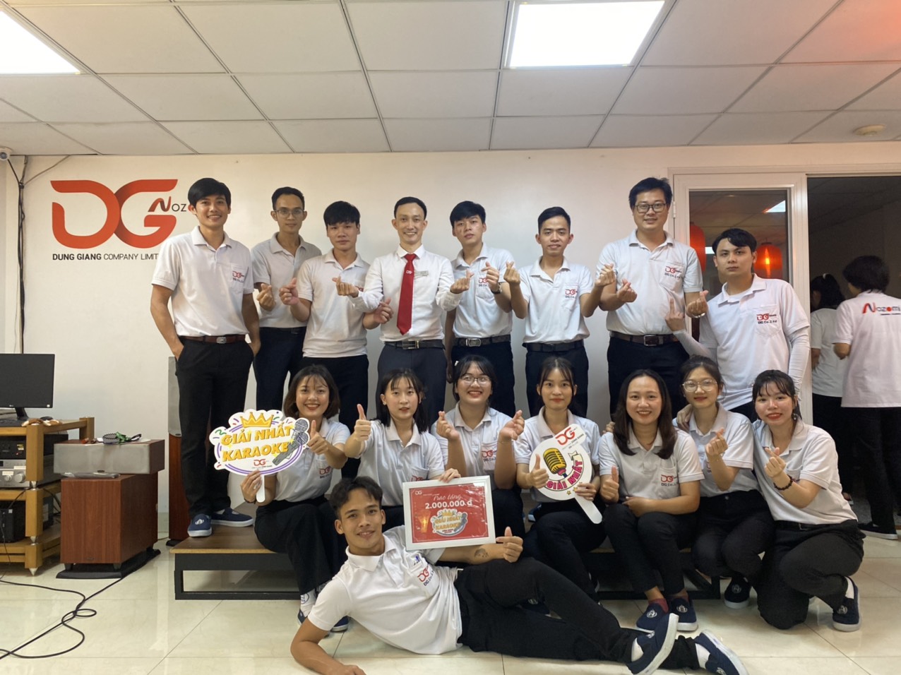 Học viên giao lưu tại hoạt động của NOZOMI